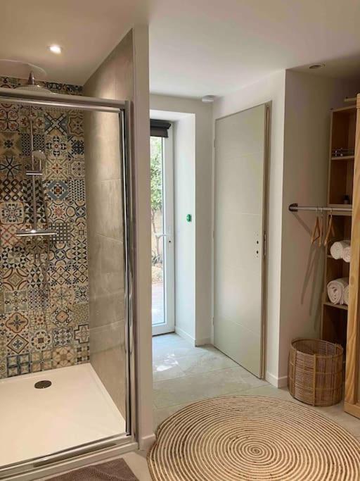 Apartment Cocooning - Room, Balneo, Sauna Tourbes